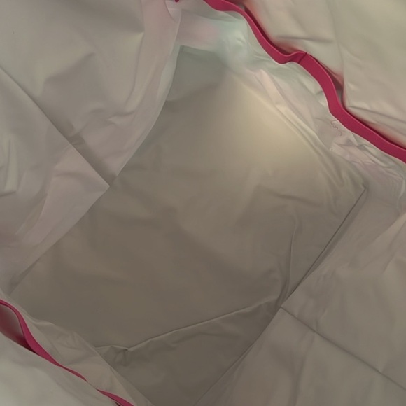 Lily Pulitzer Wine Carrier | NWT - Picture 5 of 10